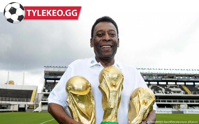 Pelé và sự nghiệp lẫy lừng của một huyền thoại